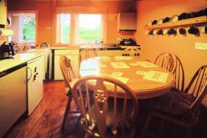 photo of kitchen - table end